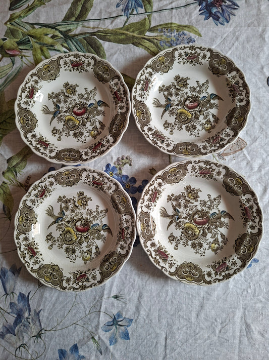 (1) Lot de 4 assiettes creuses Ridgway of Staffordshire