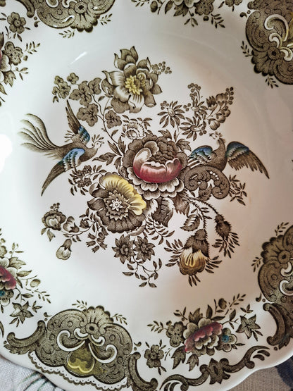 (2) Lot de 4 assiettes creuses  Ridgway of Staffordshire