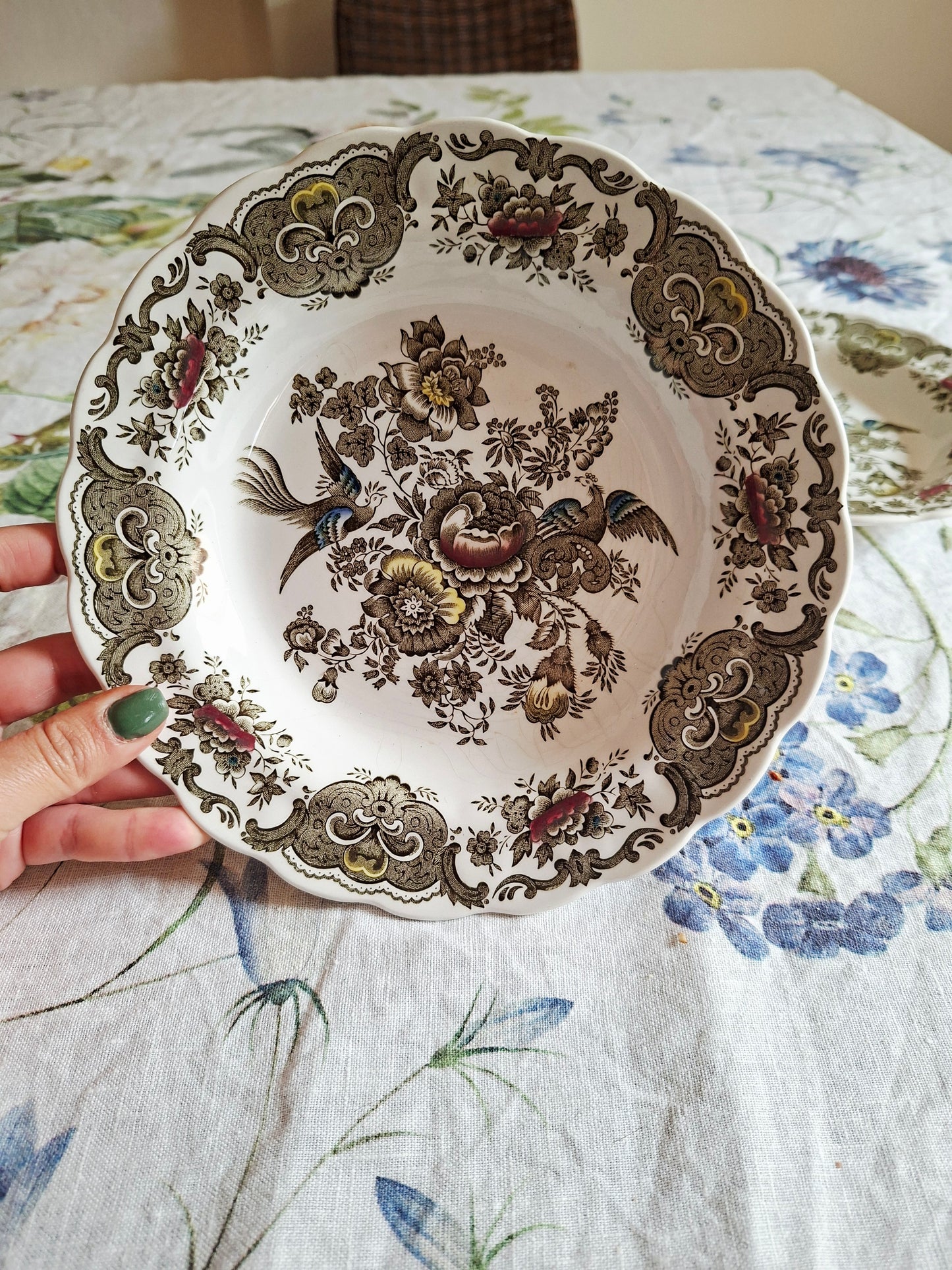 (2) Lot de 4 assiettes creuses  Ridgway of Staffordshire