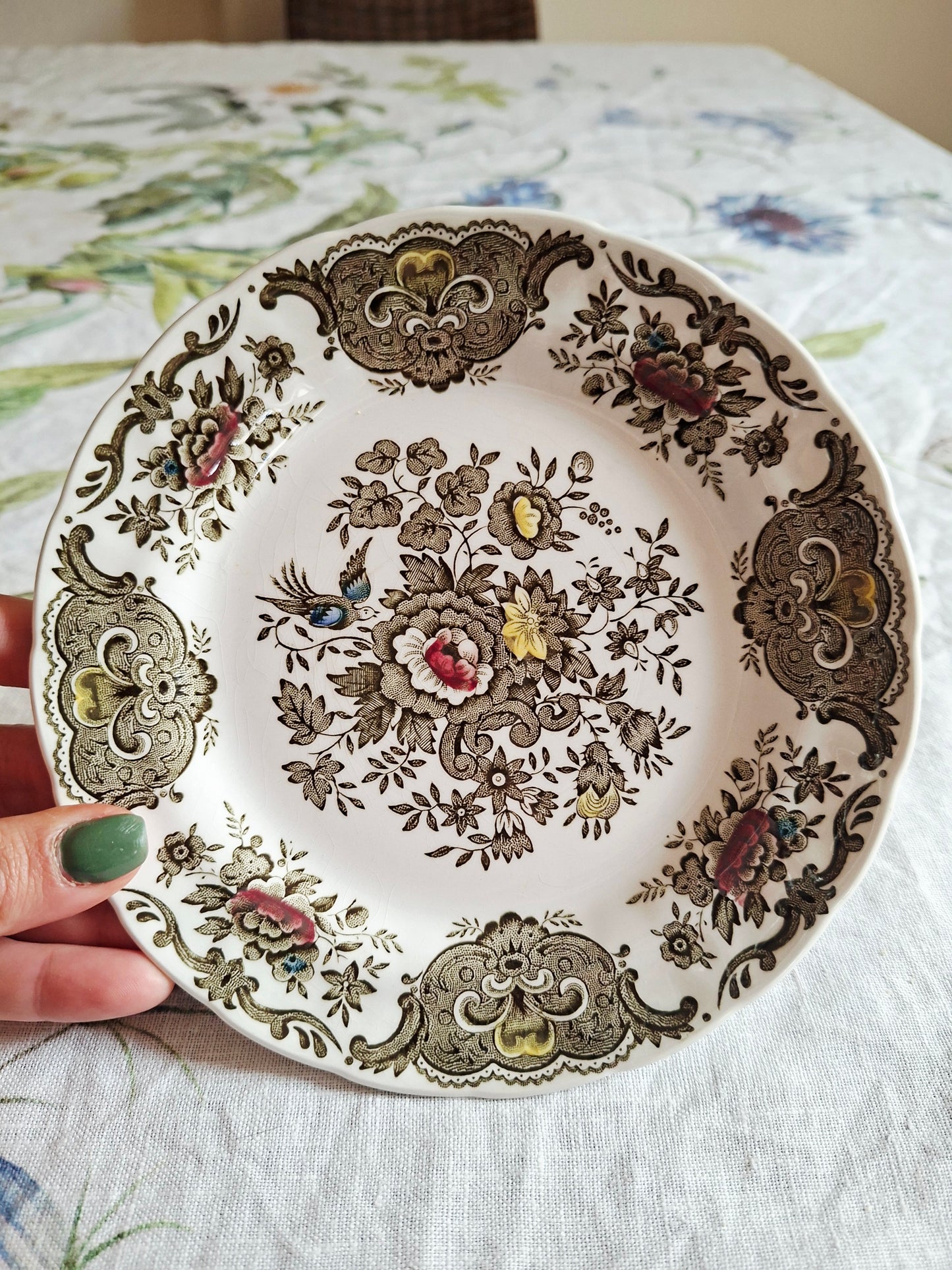 Lot de 6 assiettes à dessert Ridgway of Staffordshire