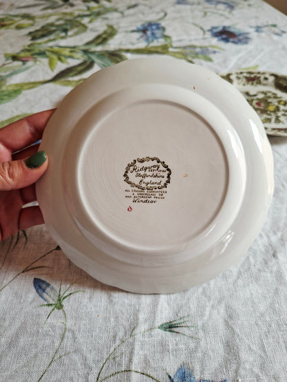 Lot de 4 assiettes à dessert