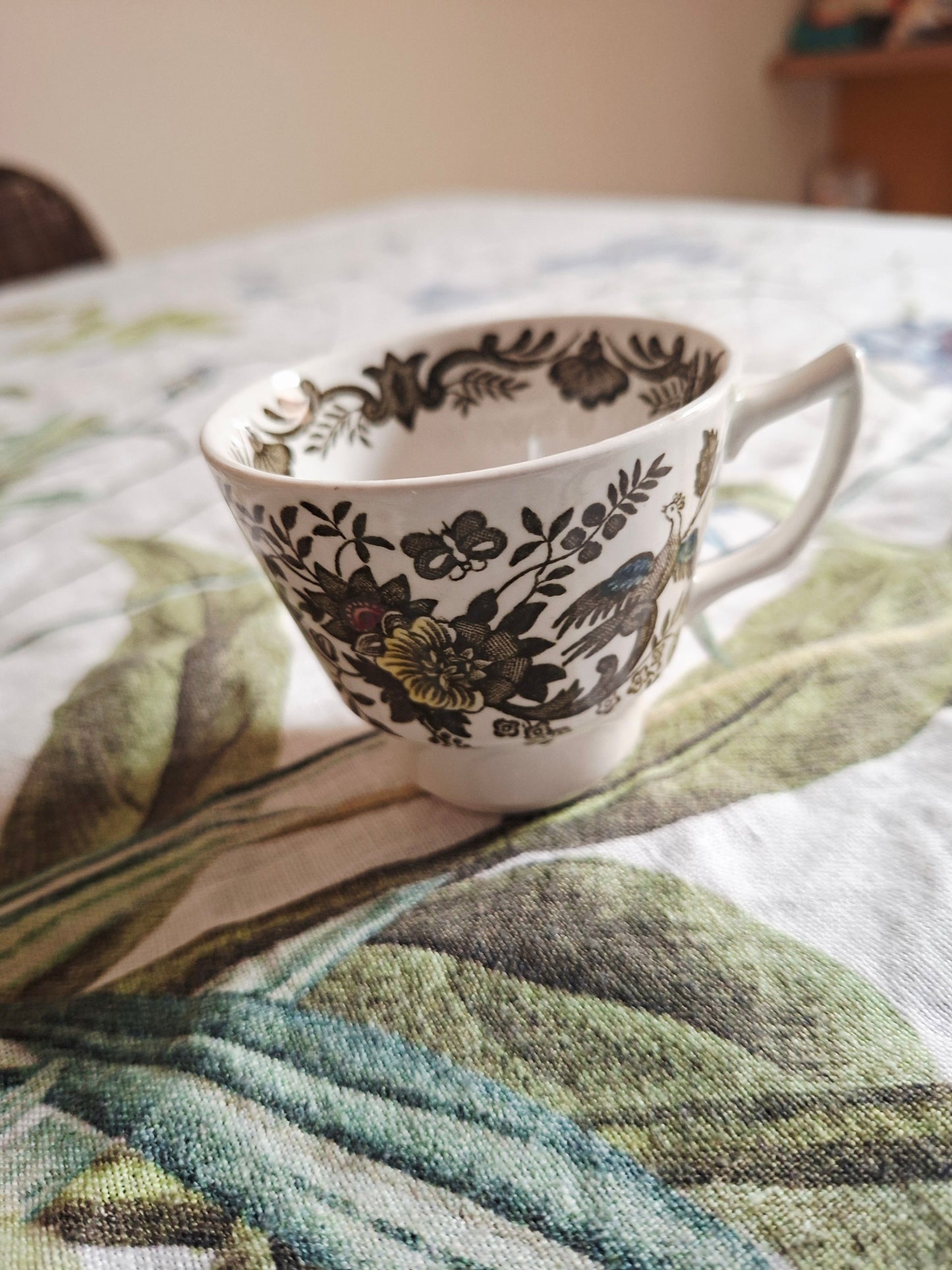 Tasse à café – Ridgway of Staffordshire, modèle Windsor