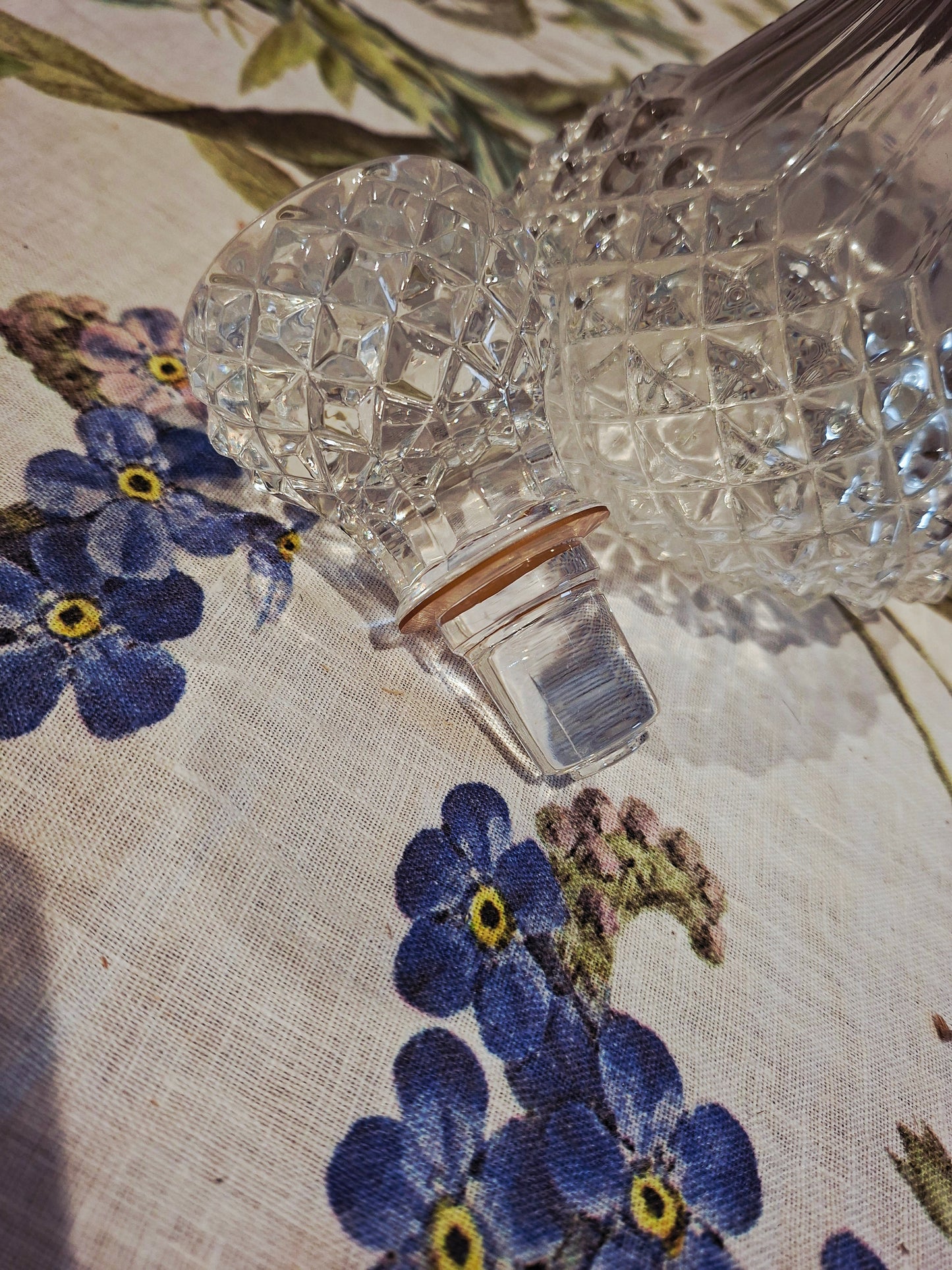 Carafe avec 4 verres assortis