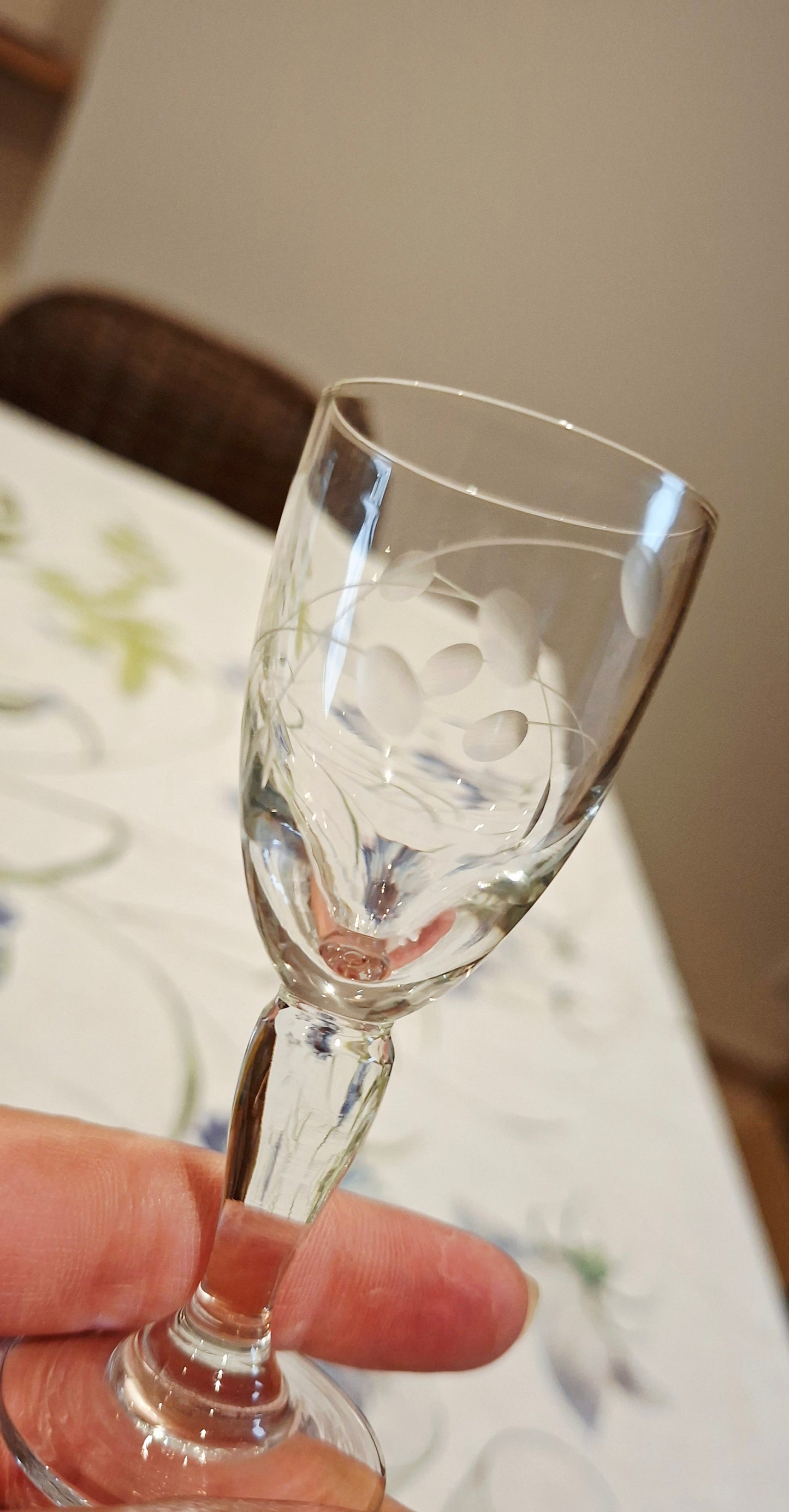 Lot de 9 petits verres à shooter gravés