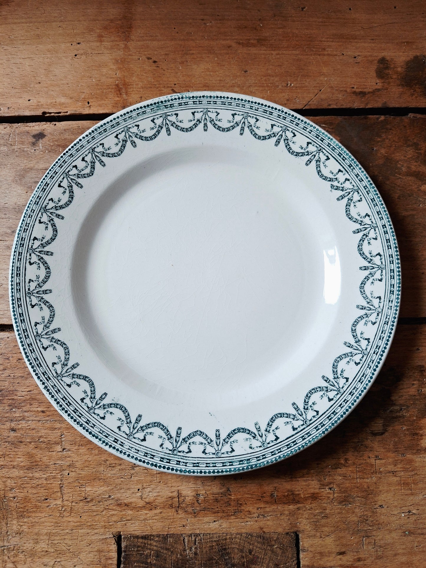 Superbe lot de 4 assiettes anciennes – Mix & Match vintage 🌿