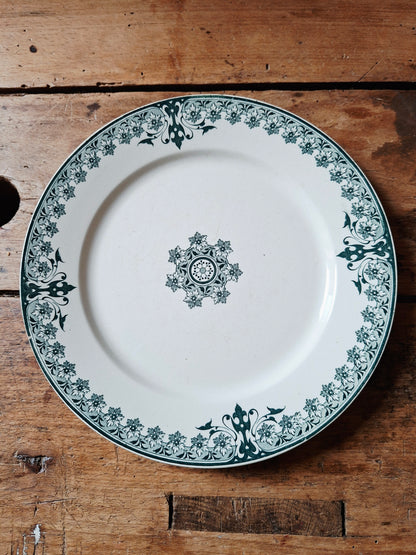 Superbe lot de 4 assiettes anciennes – Mix & Match vintage 🌿