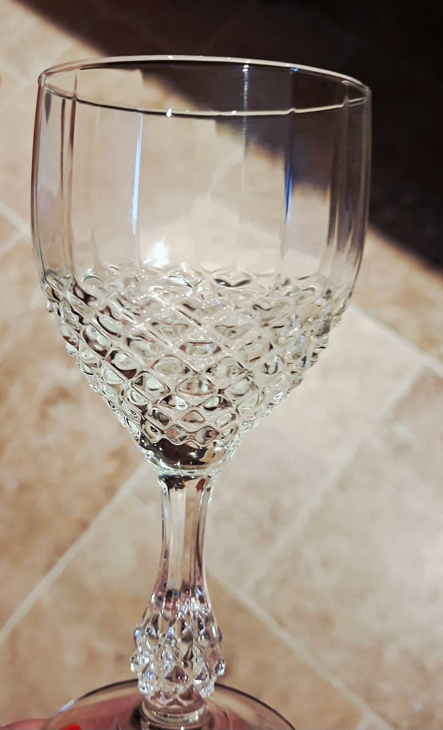 6 grands verres en cristal d’Arques, modèle Chenonceaux,