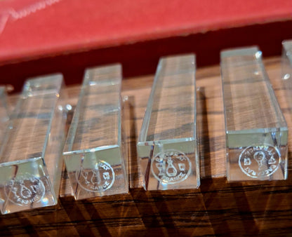 Élégant coffret de 12 porte-couteaux en cristal Baccarat – France