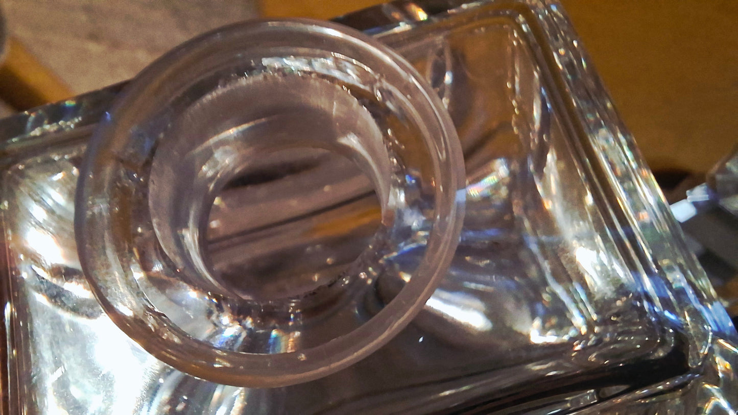 Flacon de parfum Baccarat – modèle “Bellodgia”