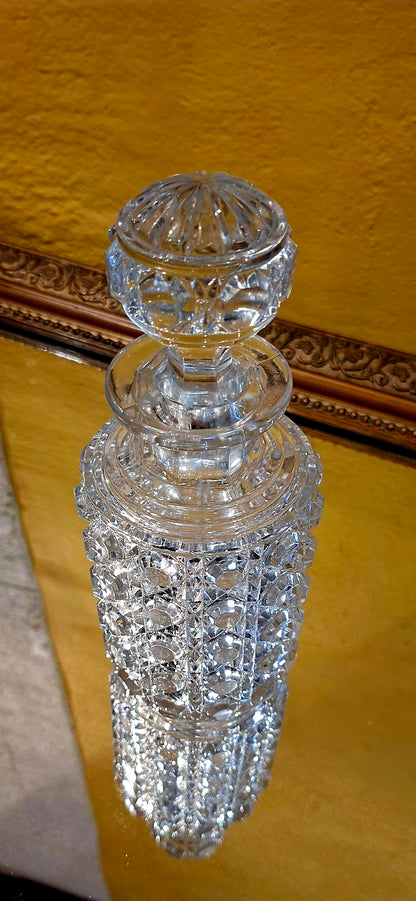 Flacon de parfum Baccarat – modèle “Pierrerie”