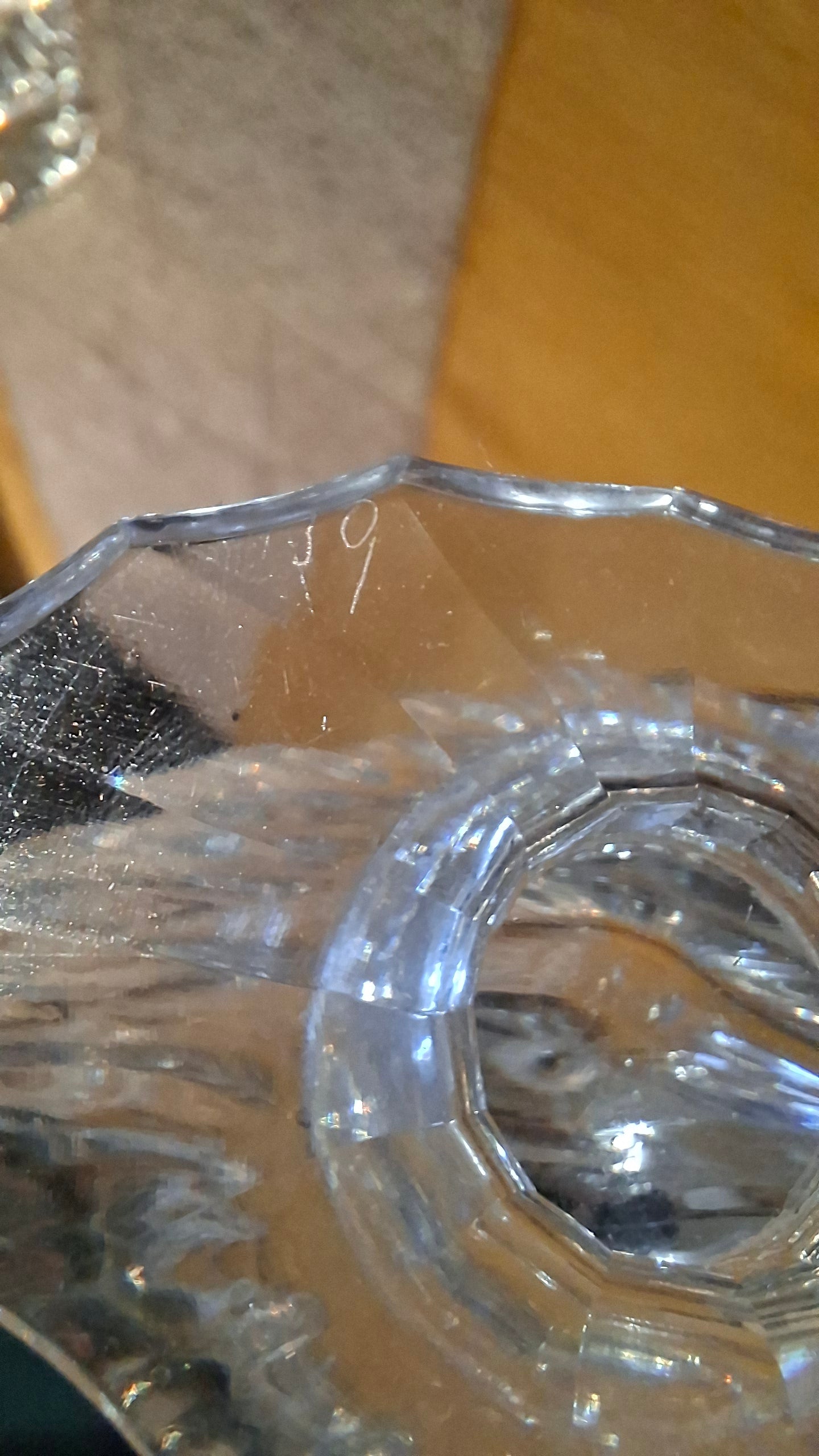 Superbe Flacon de Parfum “Shalimar” – Guerlain Édition Cristal Baccarat