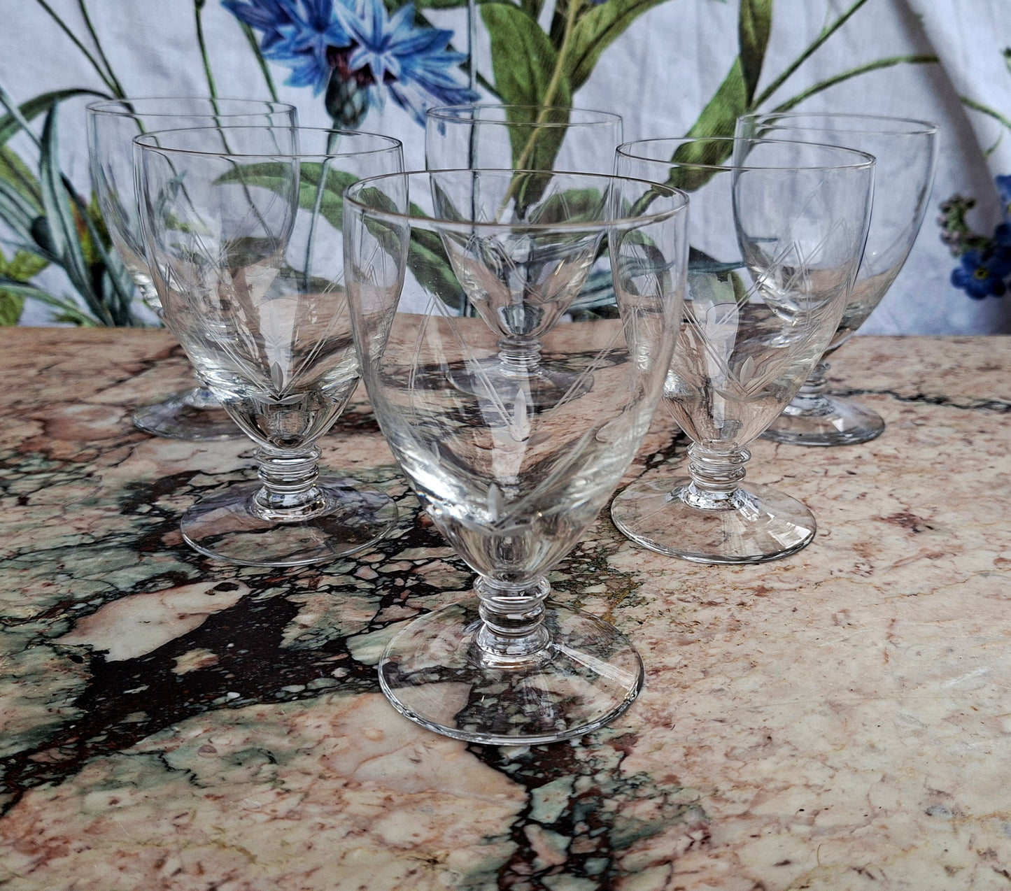 6 grands verres en cristal
