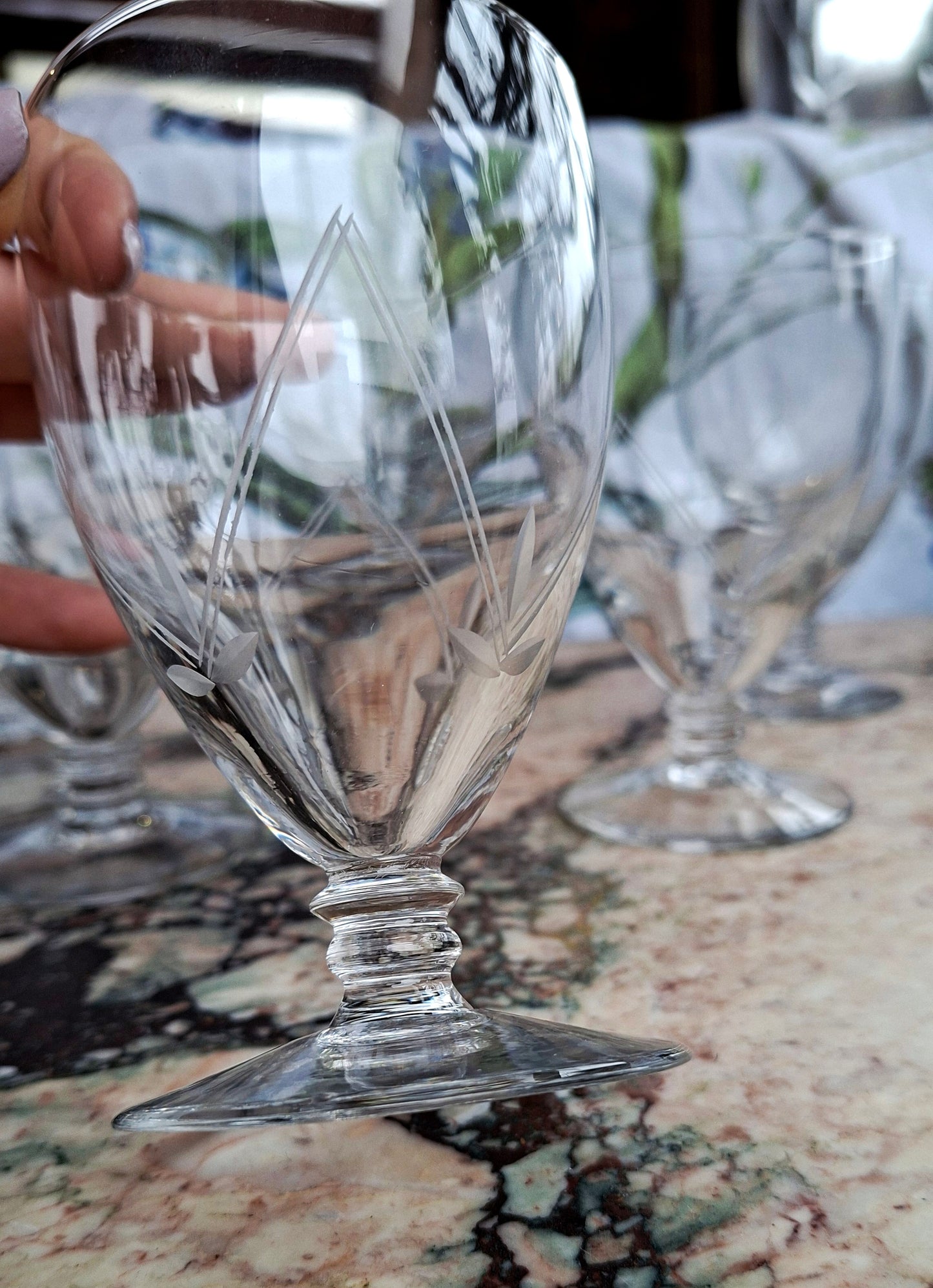 6 grands verres en cristal