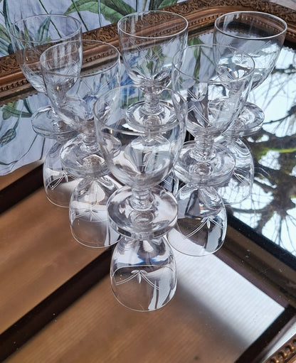 6 verres en cristal de taille moyenne