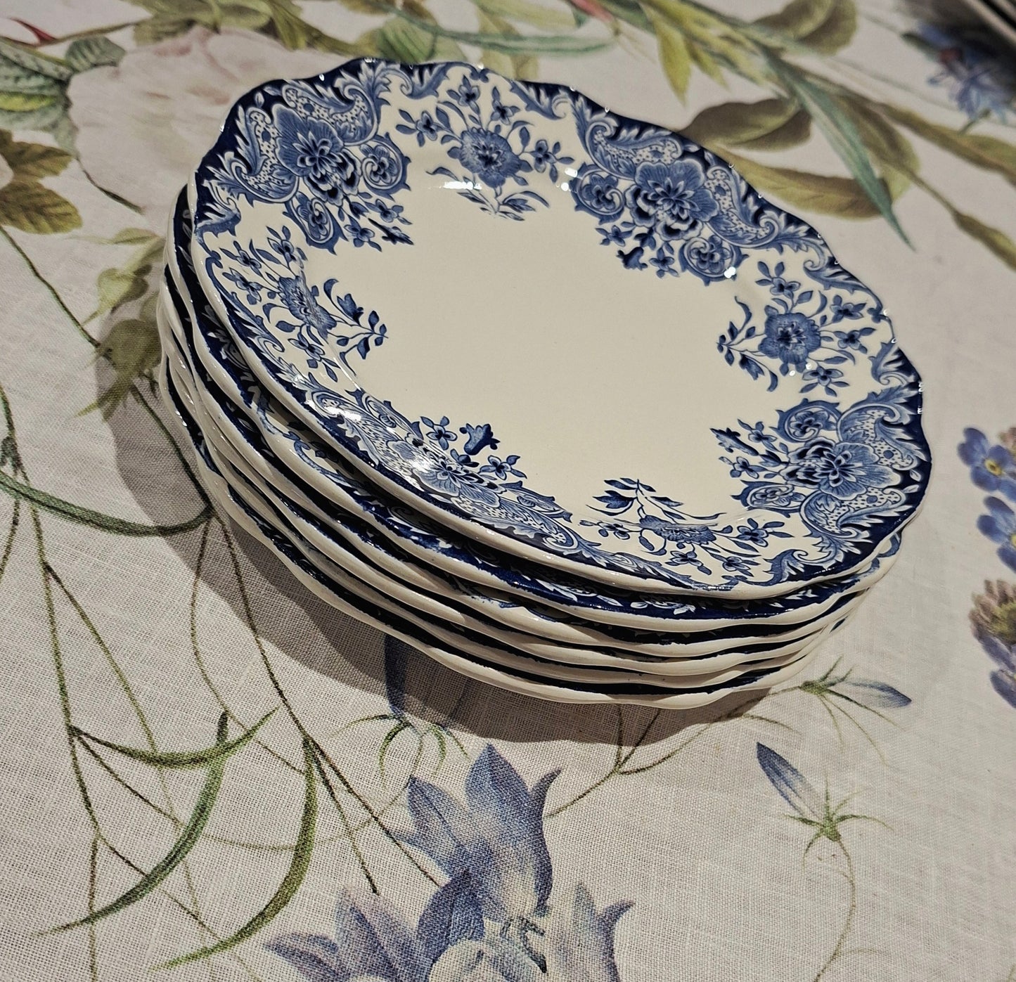 6 assiettes plates (2)