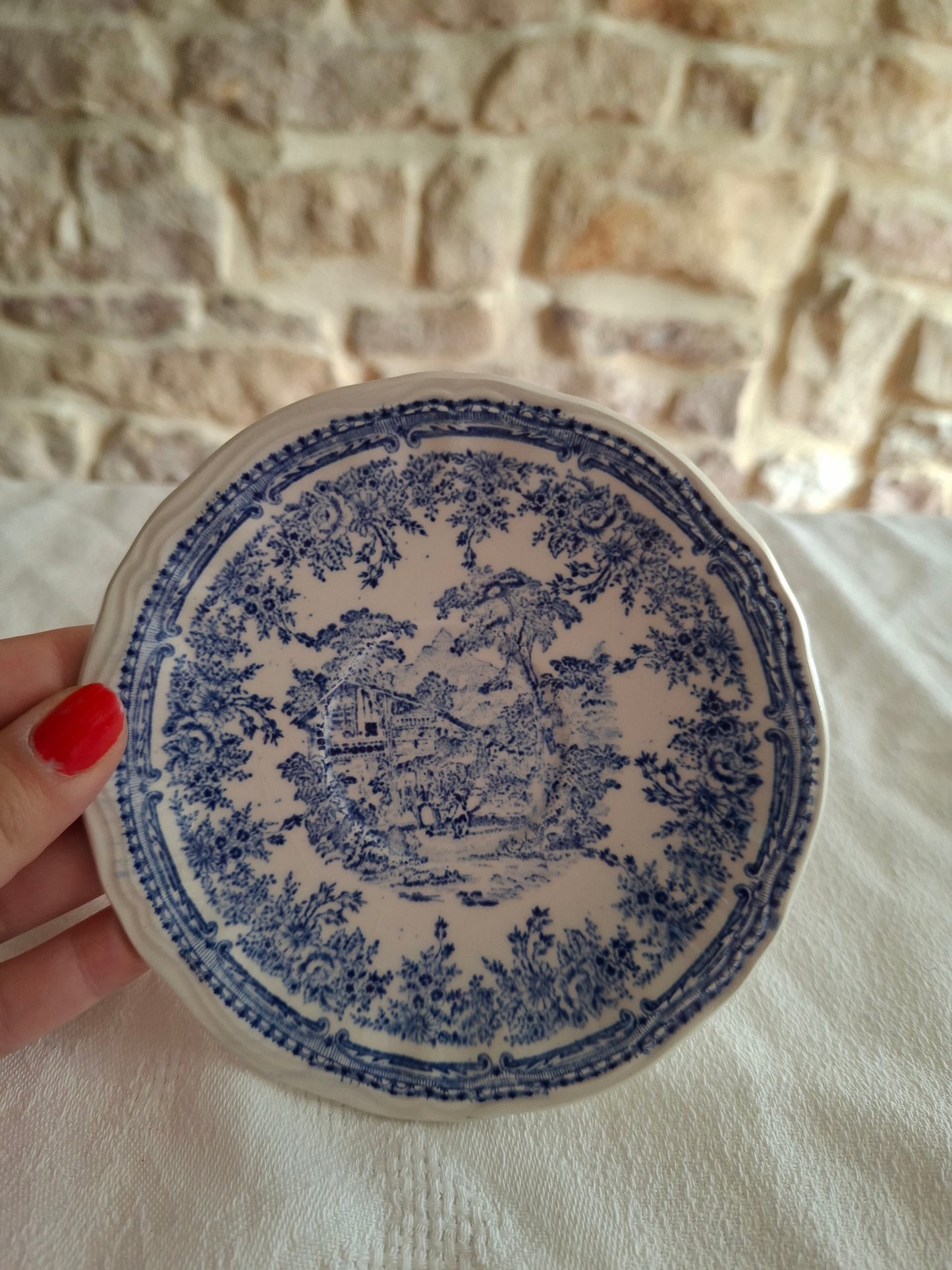 Tasses à café anciennes Lunéville