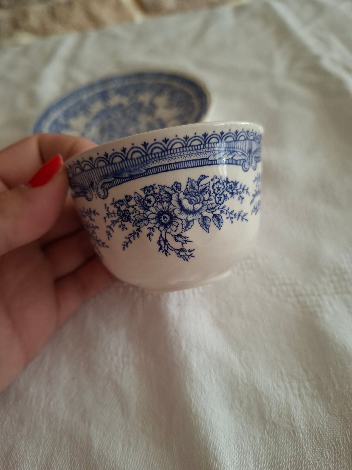 Tasses à café anciennes Lunéville