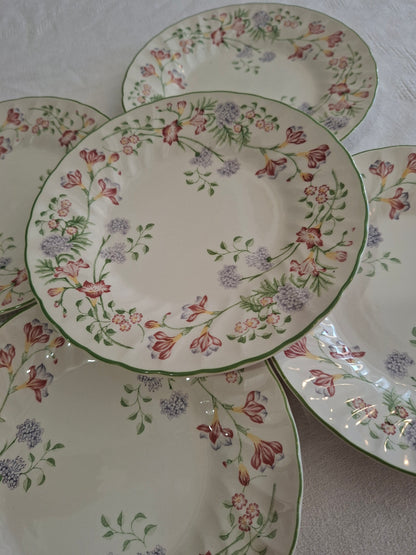 Assiettes plates Churchill