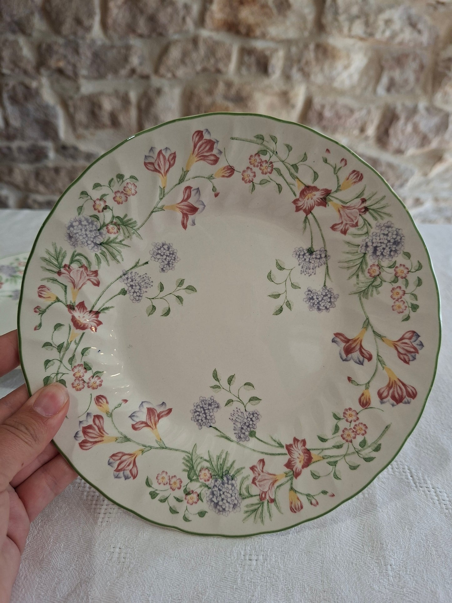 Assiettes plates Churchill