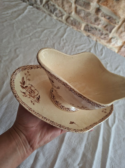 Saucière de la Manufacture de Gien – Modèle Mai