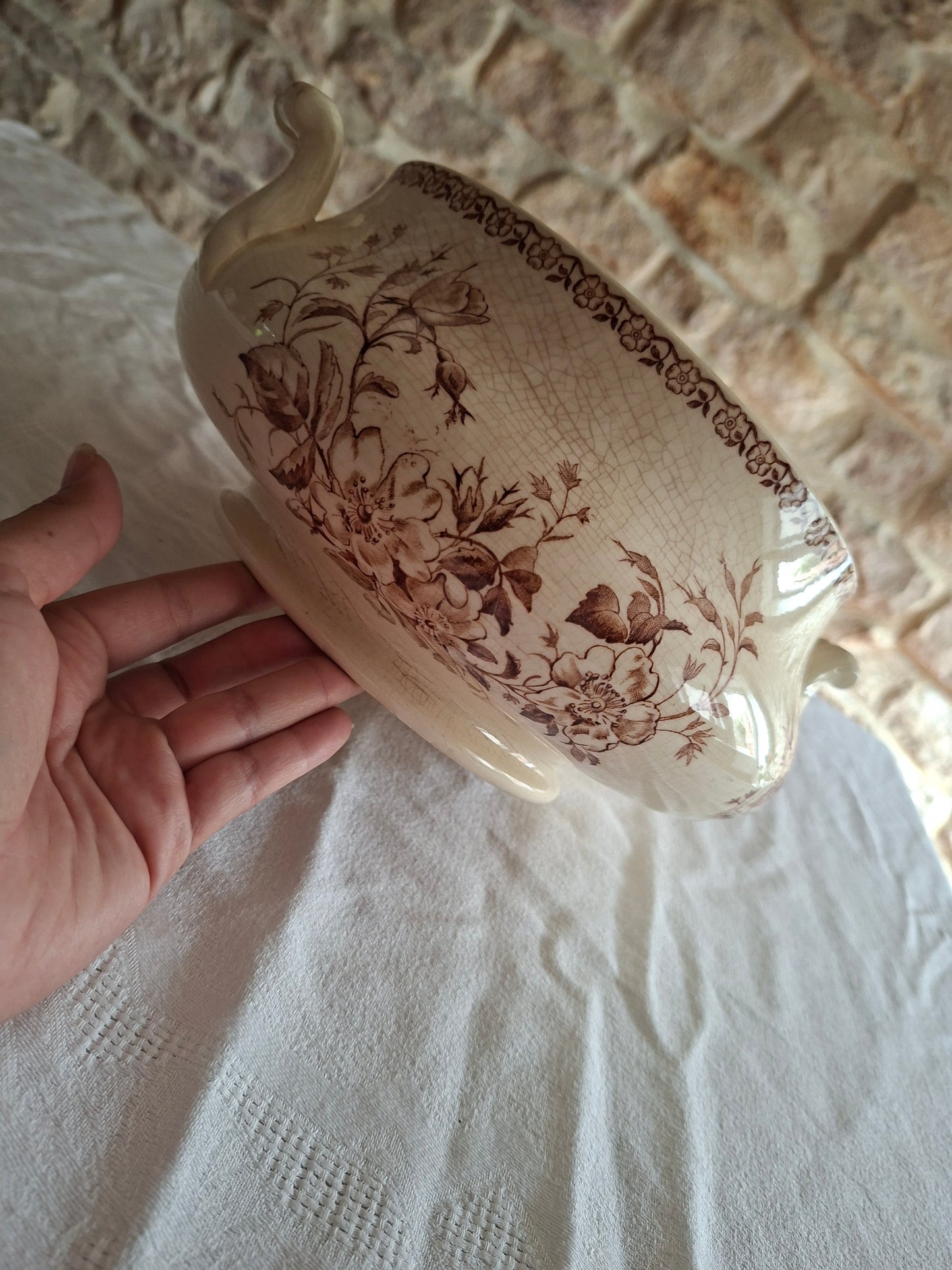 Soupière sans couvercle (saladier) de la Manufacture de Gien – Modèle Mai