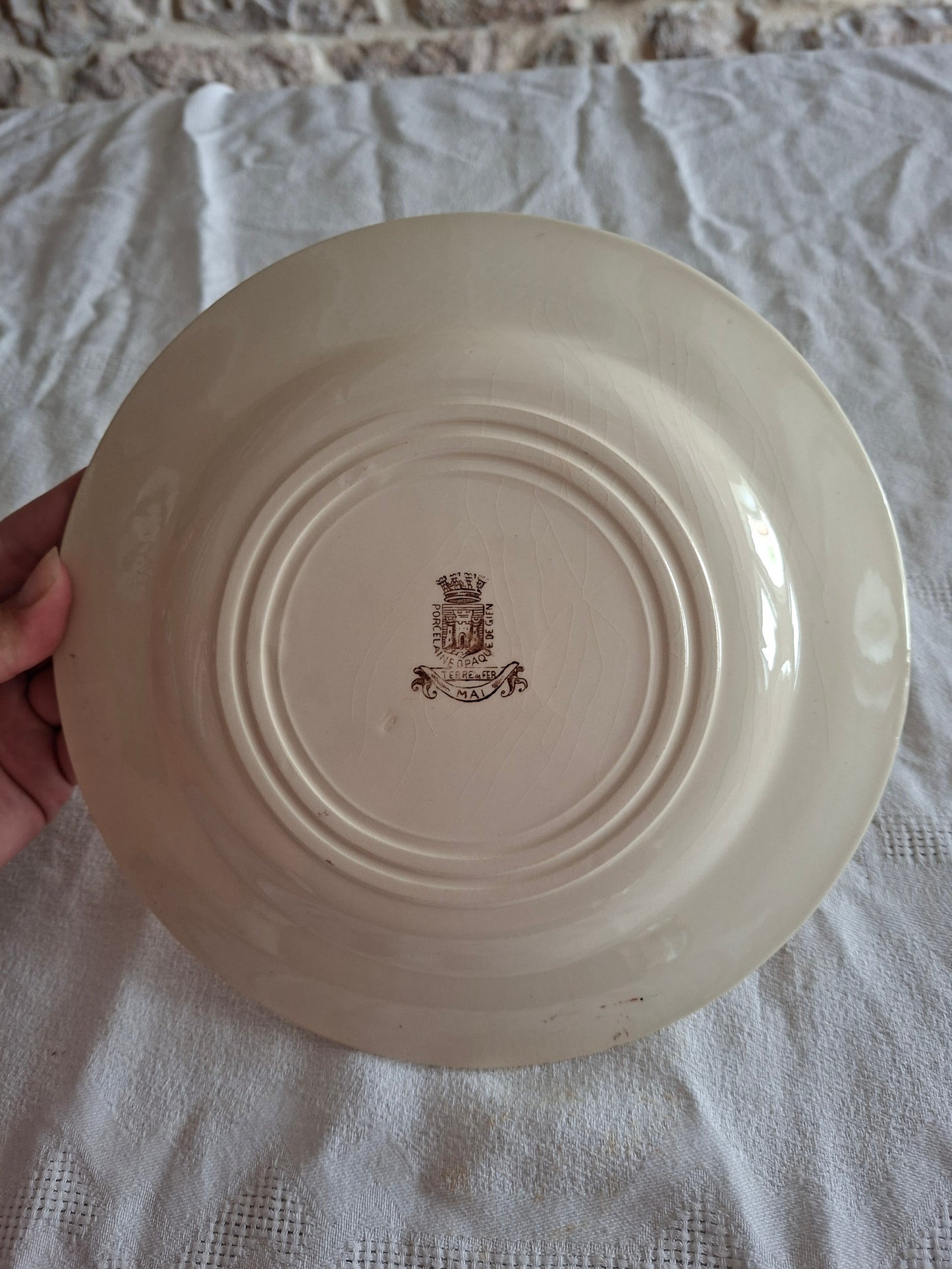 Lot de 8 assiettes plates de la Manufacture de Gien – Modèle Mai (1)