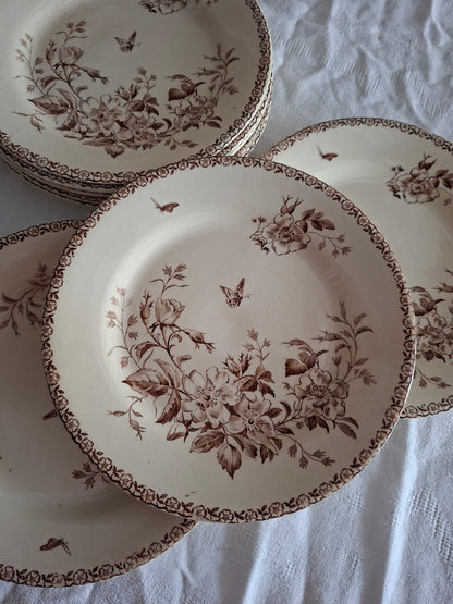 Lot de 8 assiettes plates de la Manufacture de Gien – Modèle Mai (1)