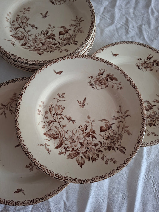 Lot de 8 assiettes plates de la Manufacture de Gien – Modèle Mai (1)