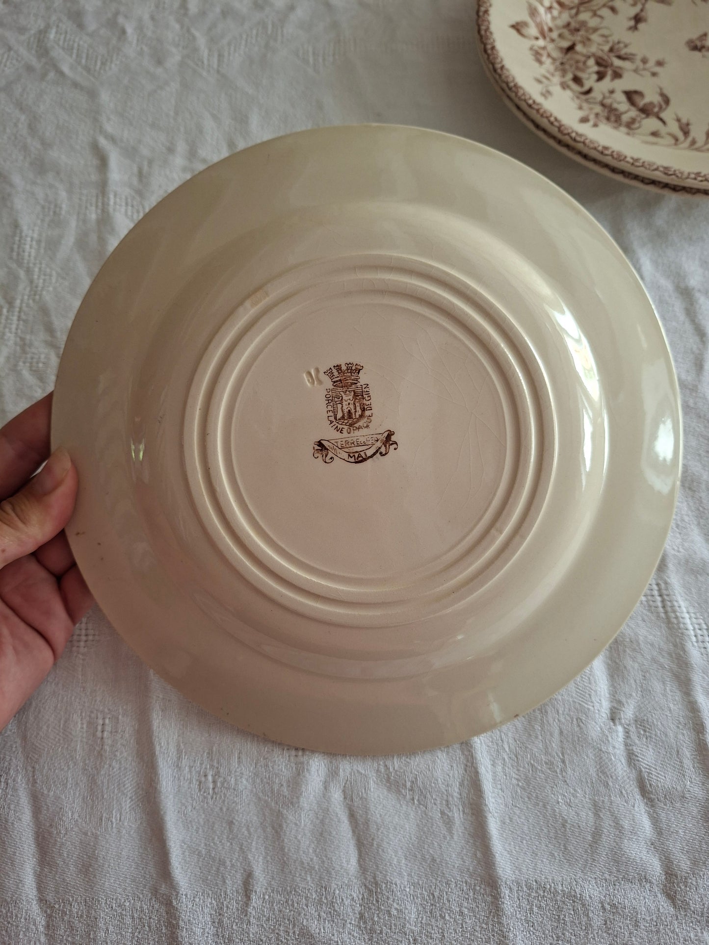 Lot de 8 assiettes plates de la Manufacture de Gien – Modèle Mai (2)