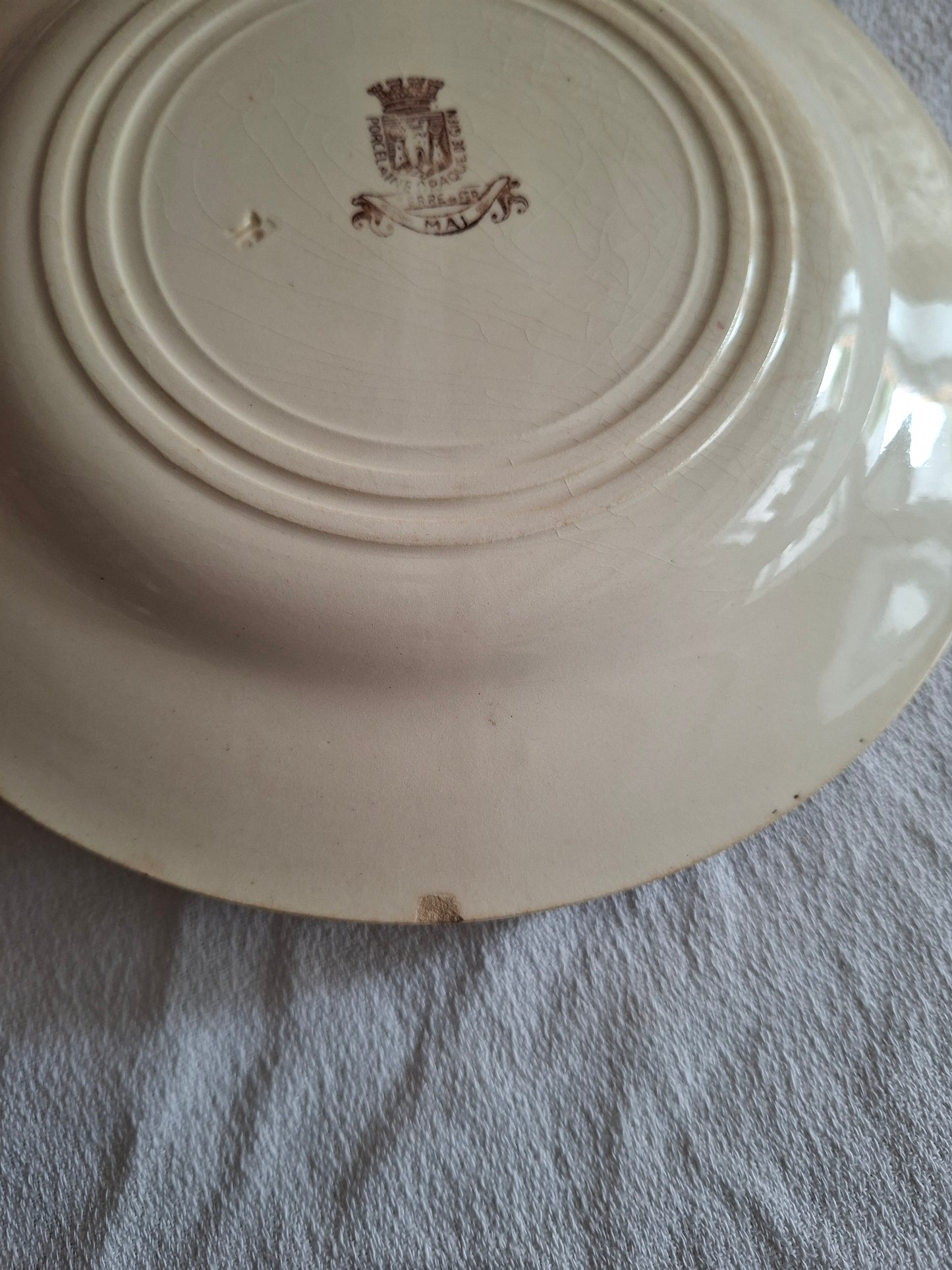 Lot de 4 assiettes plates de la Manufacture de Gien – Modèle Mai
