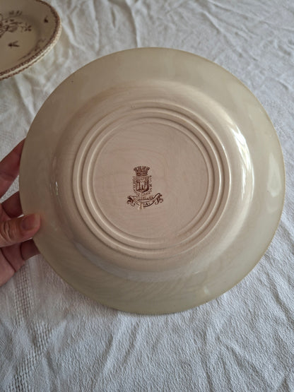 Lot de 4 assiettes plates de la Manufacture de Gien – Modèle Mai