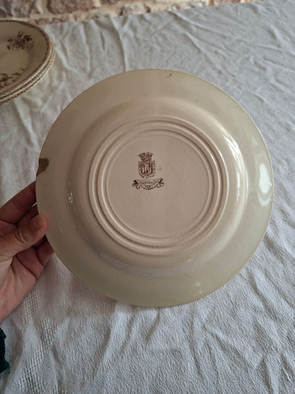Lot de 4 assiettes plates de la Manufacture de Gien – Modèle Mai