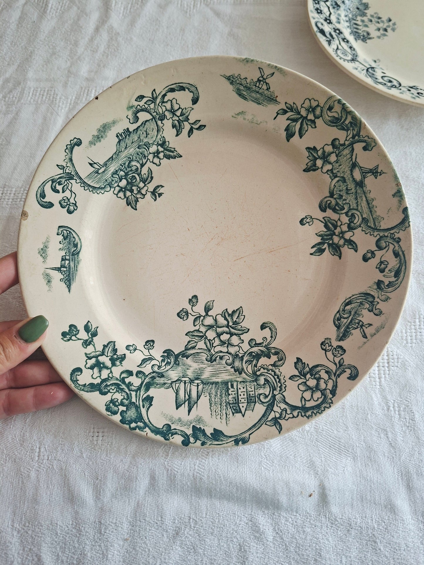 Lot de 6 assiettes plates anciennes – Mix & Match de faïenceries françaises