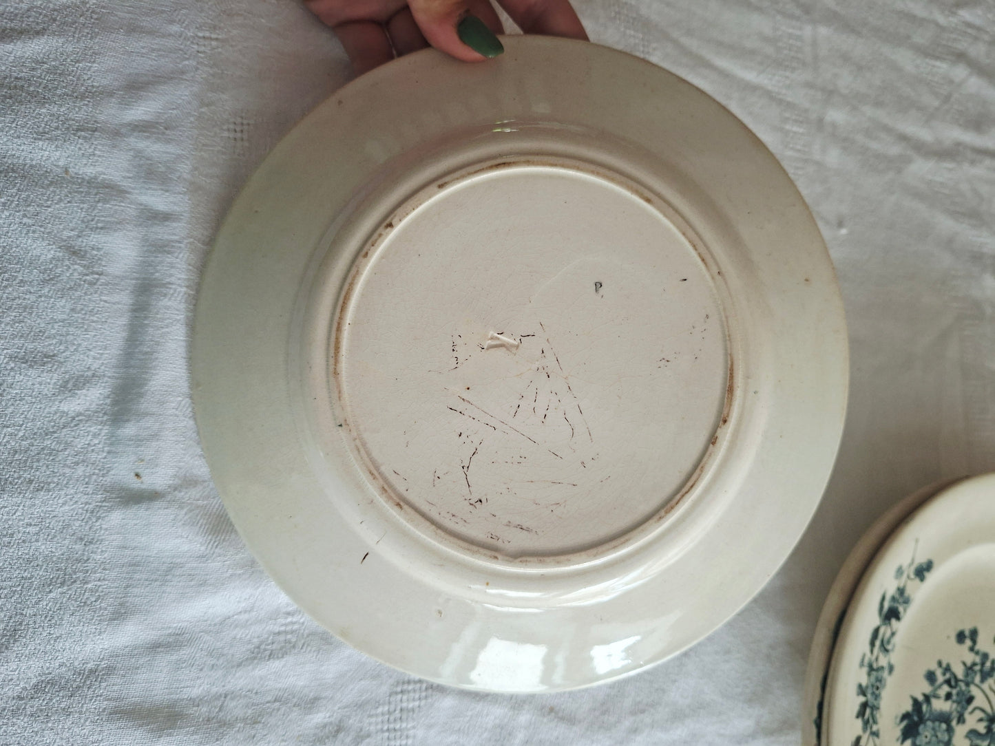 Lot de 6 assiettes plates anciennes – Mix & Match de faïenceries françaises