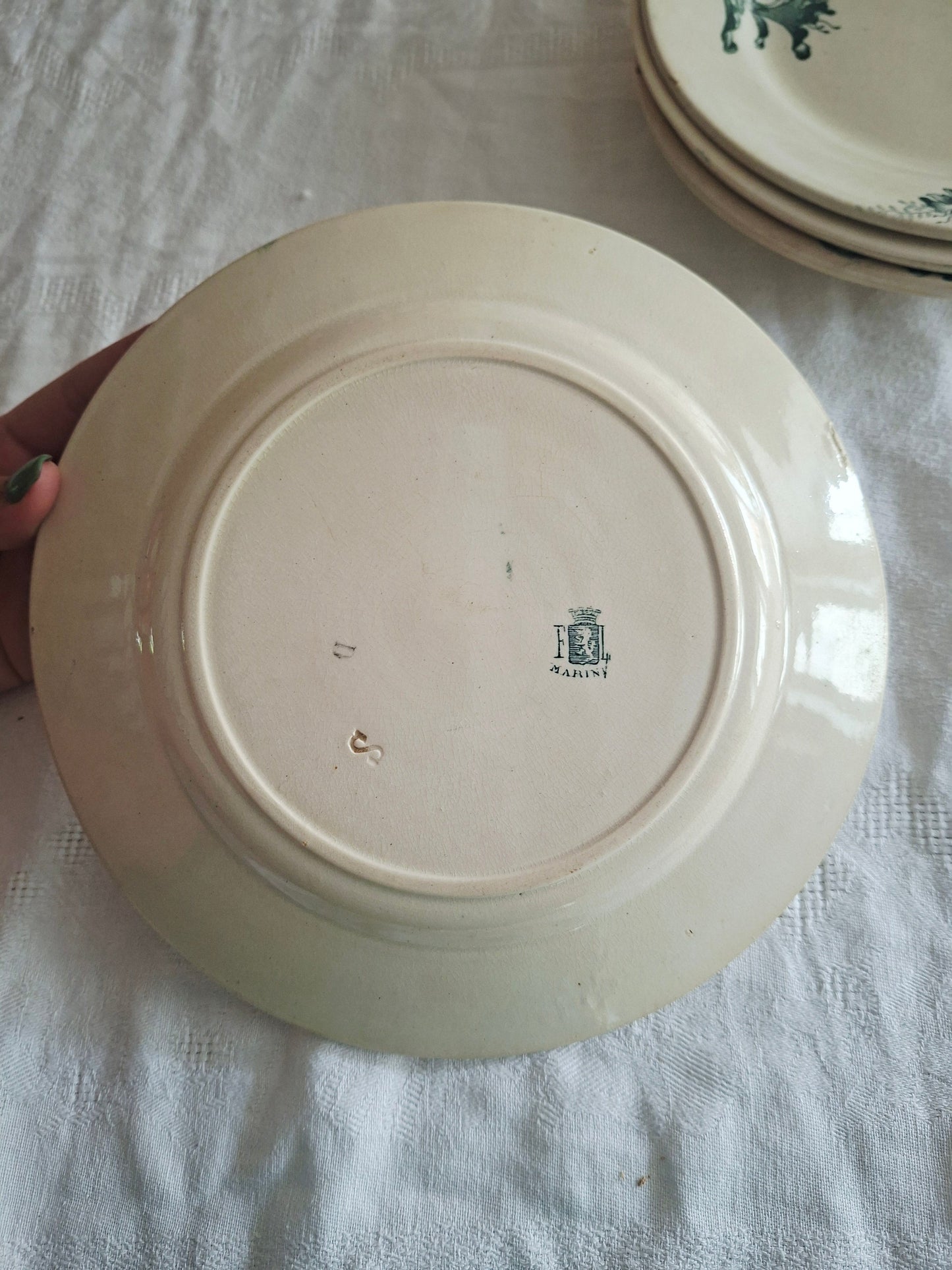 Lot de 6 assiettes plates anciennes – Mix & Match de faïenceries françaises