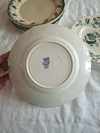 Lot de 6 assiettes plates anciennes en Terre de Fer – Dégradé de bleus nuit – Mix & Match