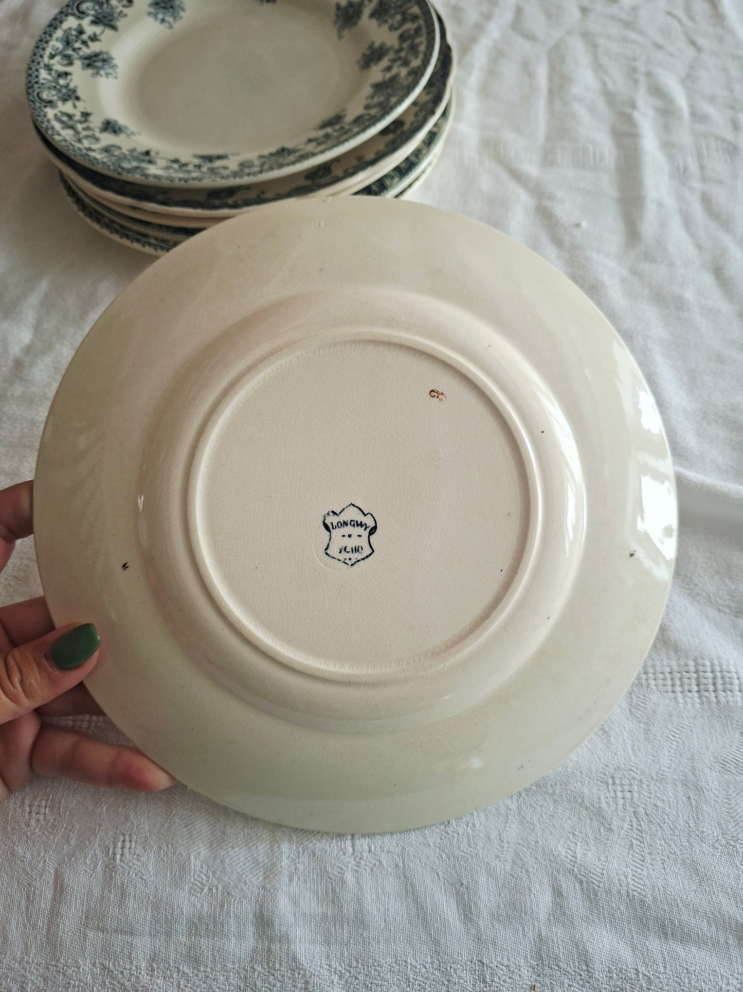 Lot de 6 assiettes plates anciennes en Terre de Fer – Dégradé de bleus nuit – Mix & Match