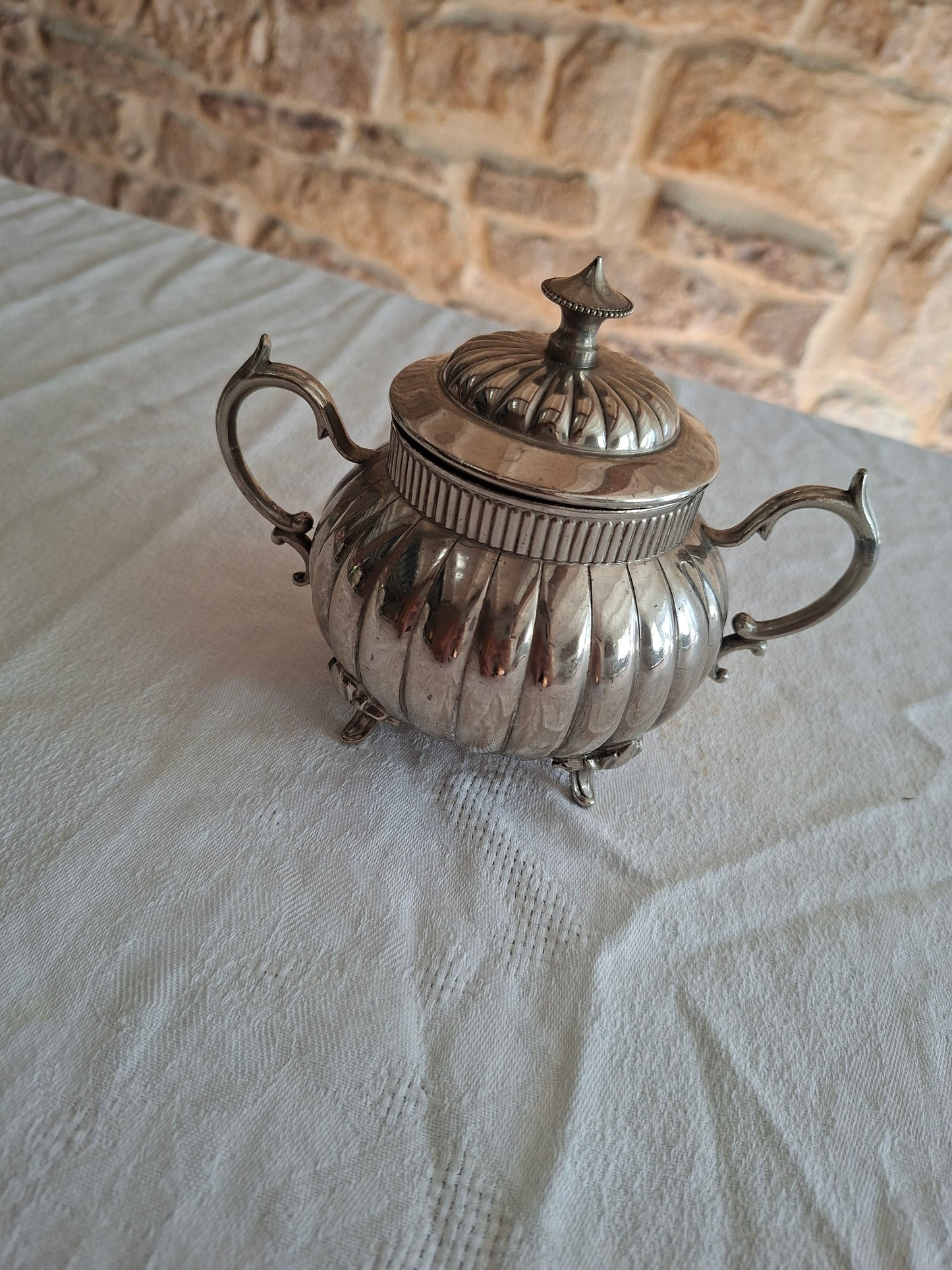 Sucrier et pot à lait en métal argenté Gerhardi & Co