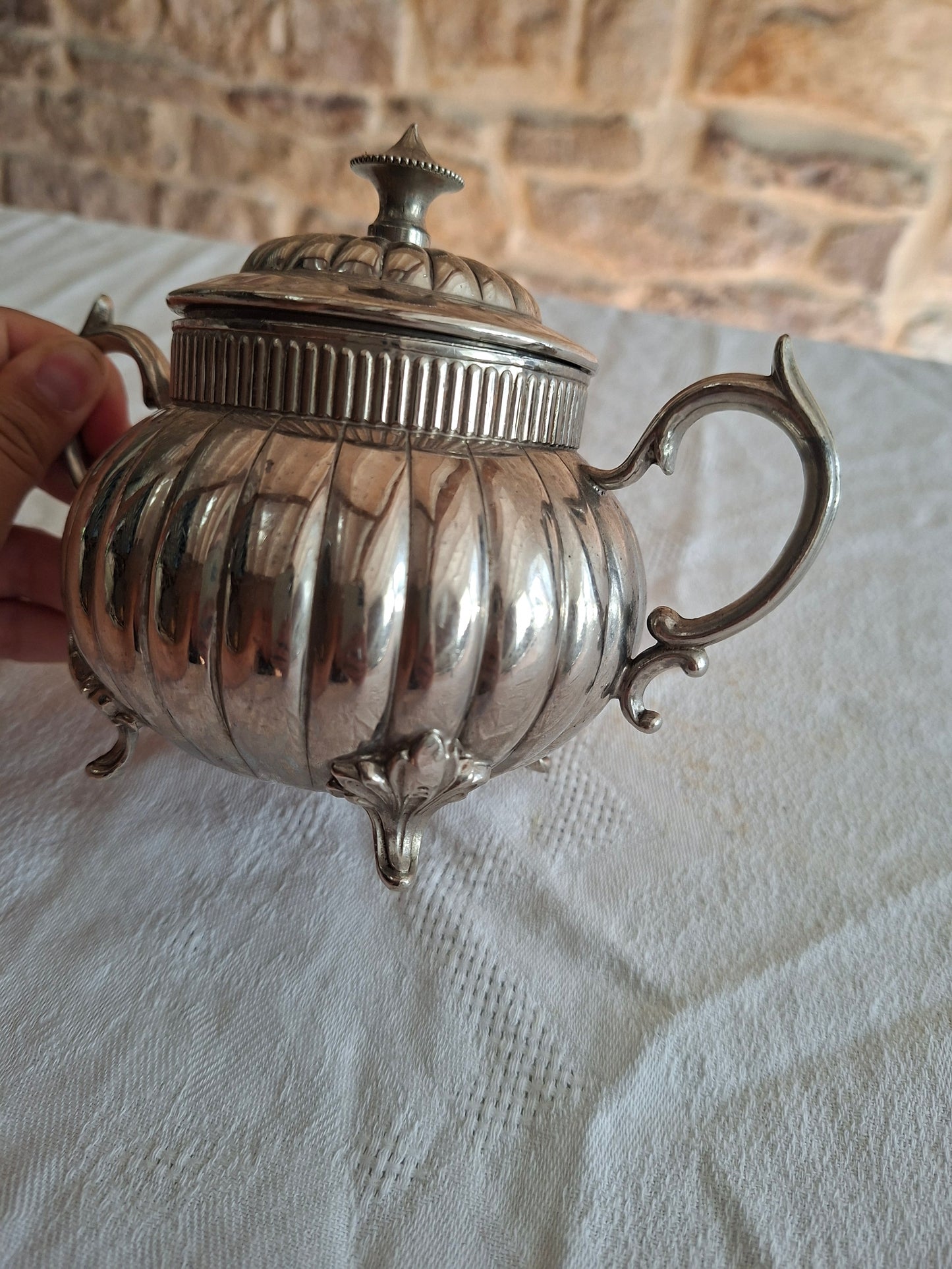 Sucrier et pot à lait en métal argenté Gerhardi & Co