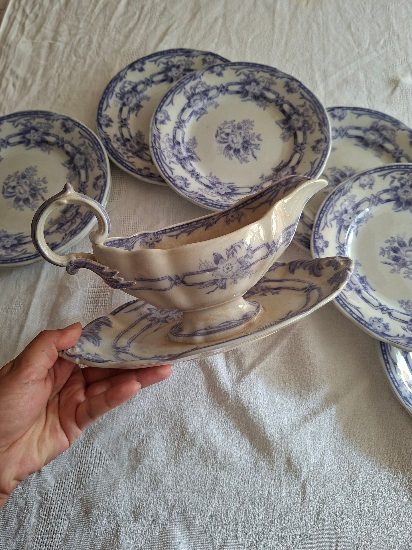 Saucière en faïence de Sarreguemines – Modèle Cérès