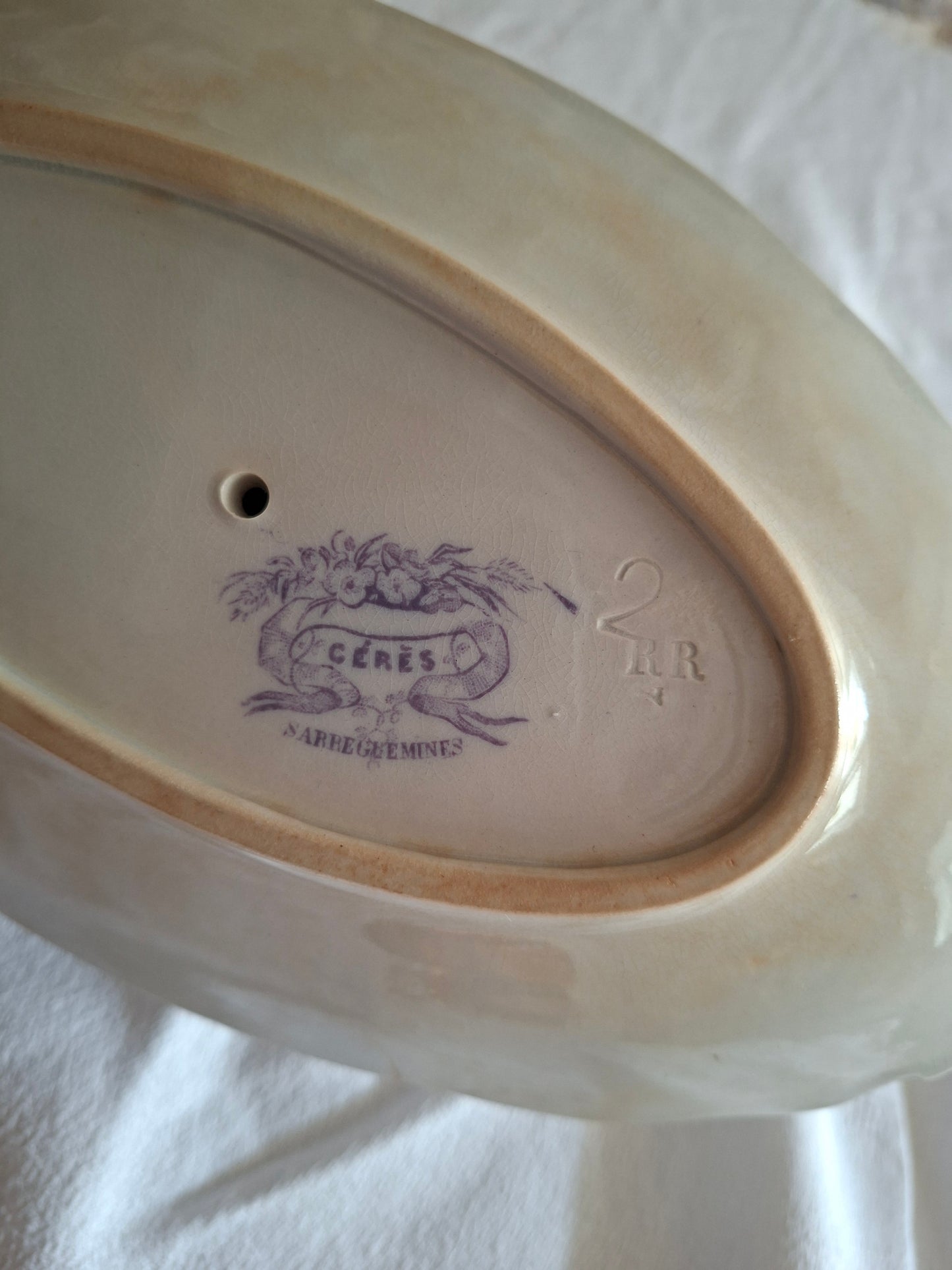 Saucière en faïence de Sarreguemines – Modèle Cérès