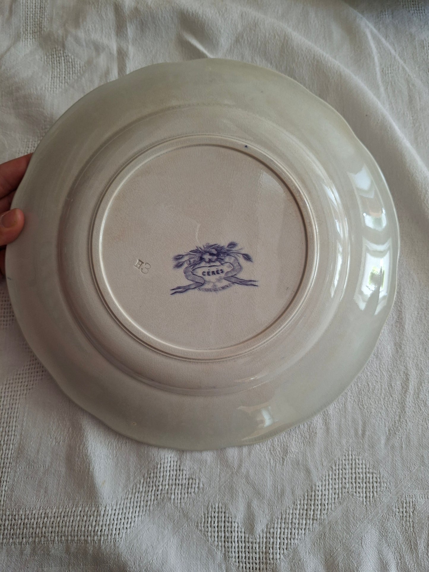 Plat rond n°2 en faïence de Sarreguemines – Modèle Cérès