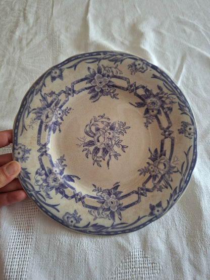 Assiette n°4 en faïence de Sarreguemines – Modèle Cérès