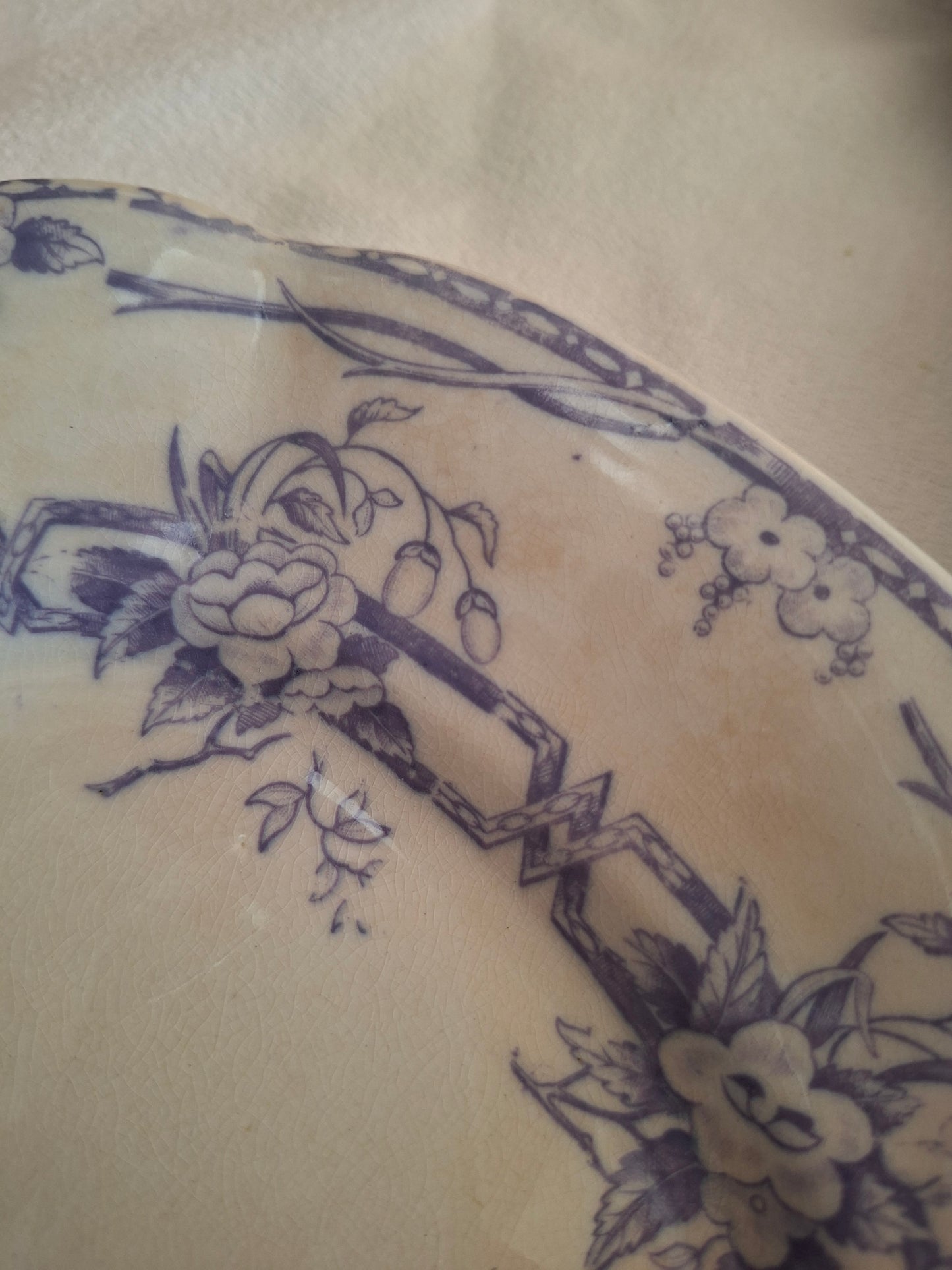 Plat moyen rectangulaire en faïence de Sarreguemines – Modèle Cérès