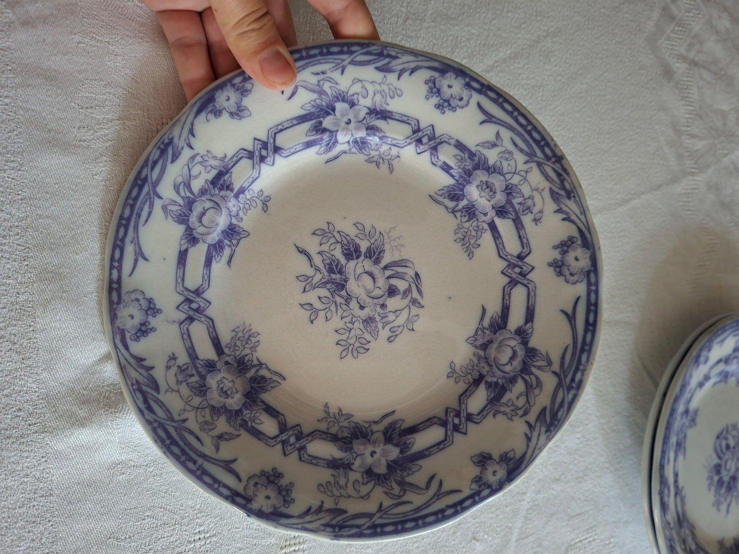 Lot de 8 assiettes à dessert en faïence de Sarreguemines – Modèle Cérès