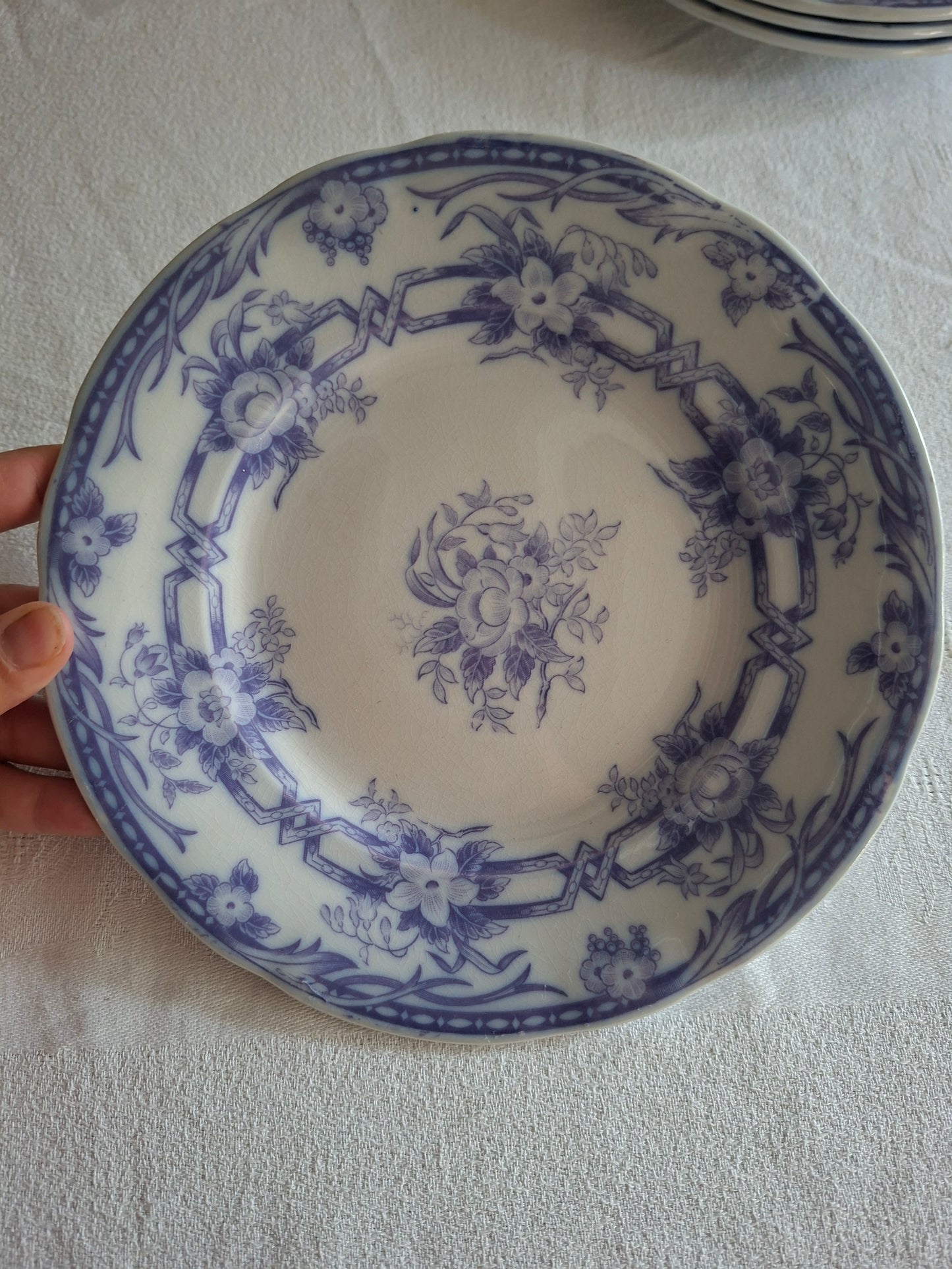 Lot de 8 assiettes à dessert en faïence de Sarreguemines – Modèle Cérès