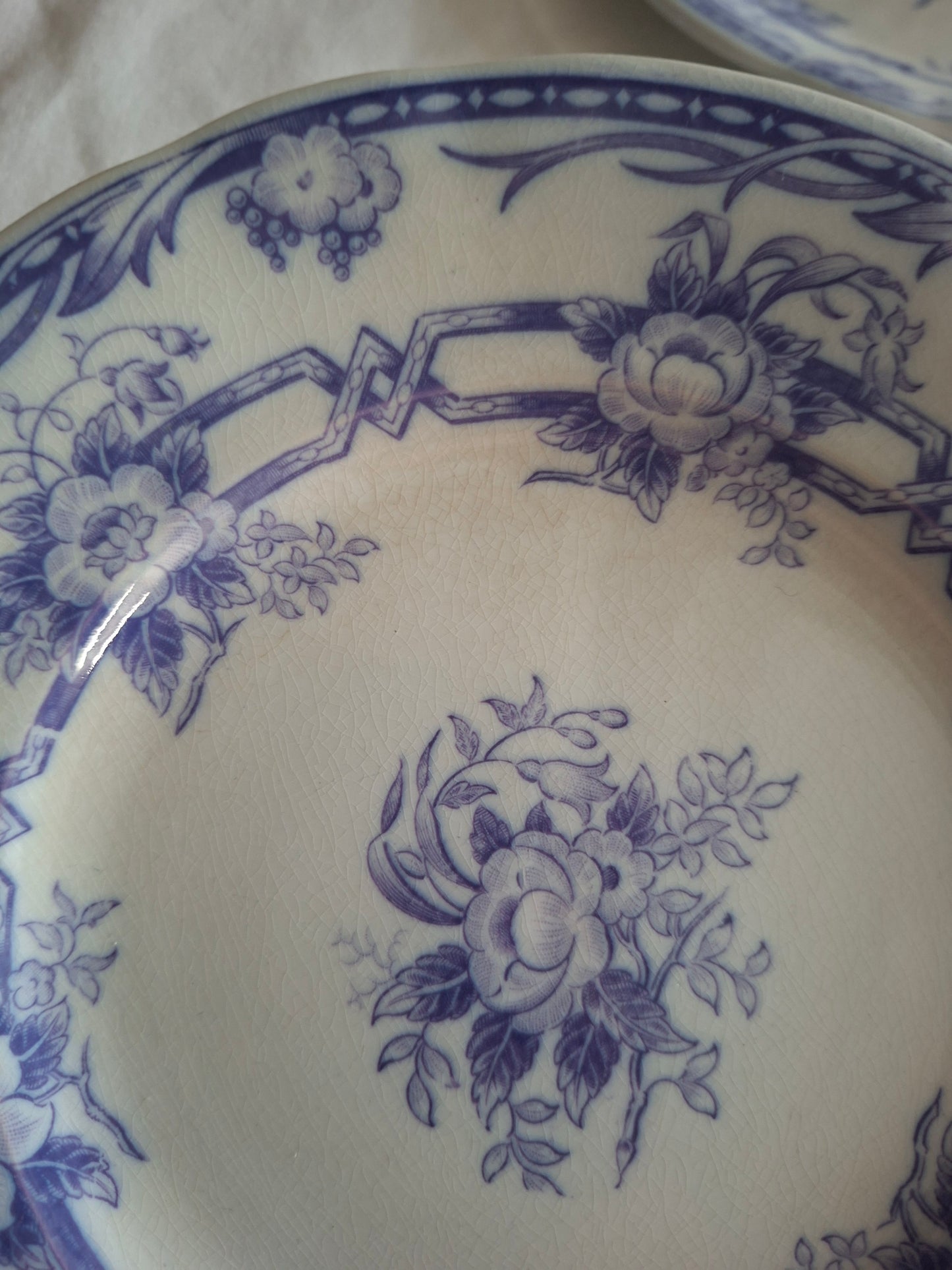 Lot de 4 assiettes à dessert n°2 en faïence de Sarreguemines – Modèle Cérès