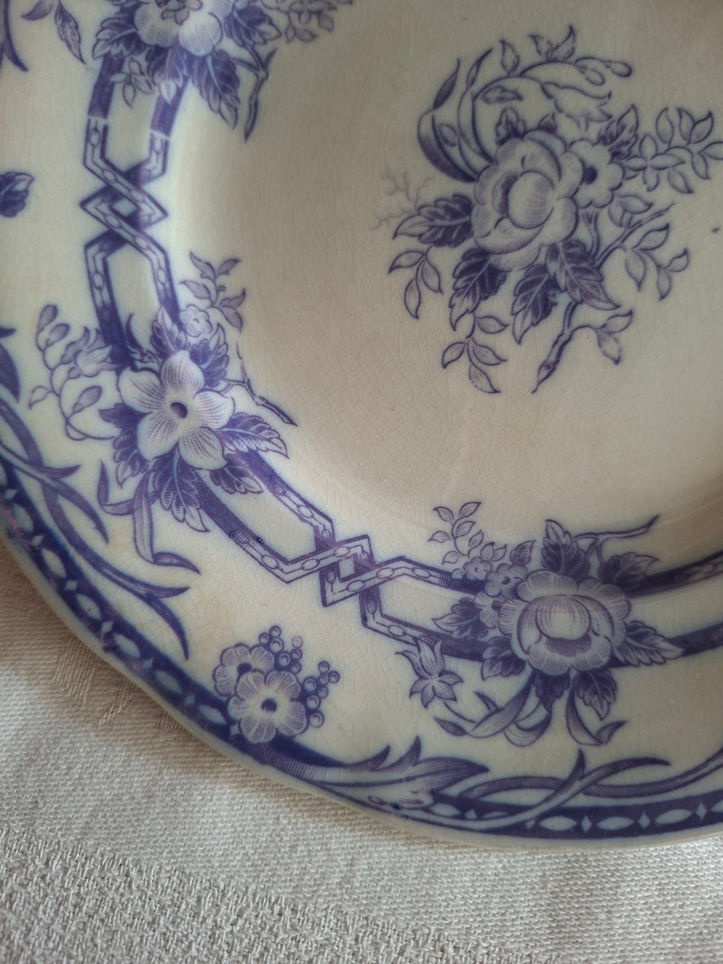 Lot de 4 assiettes à dessert n°2 en faïence de Sarreguemines – Modèle Cérès