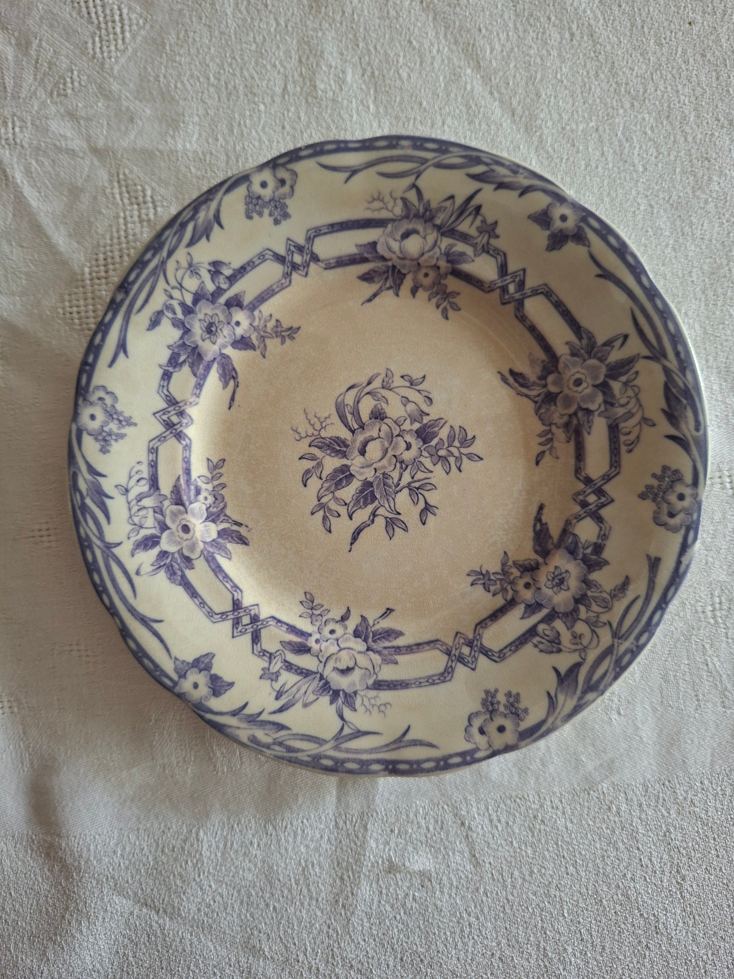 Assiette à dessert n°5 en faïence de Sarreguemines – Modèle Cérès