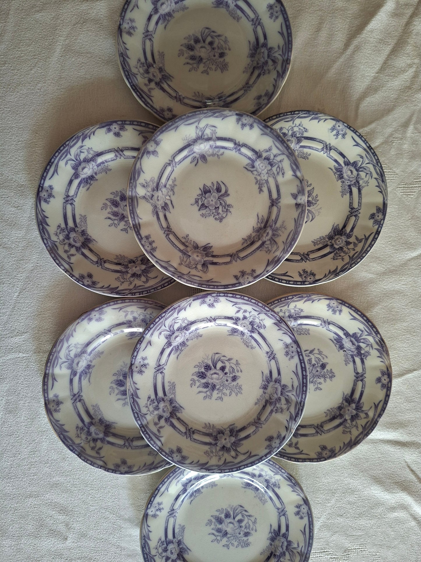 Lot de 8 petites assiettes à dessert en faïence de Sarreguemines – Modèle Cérès